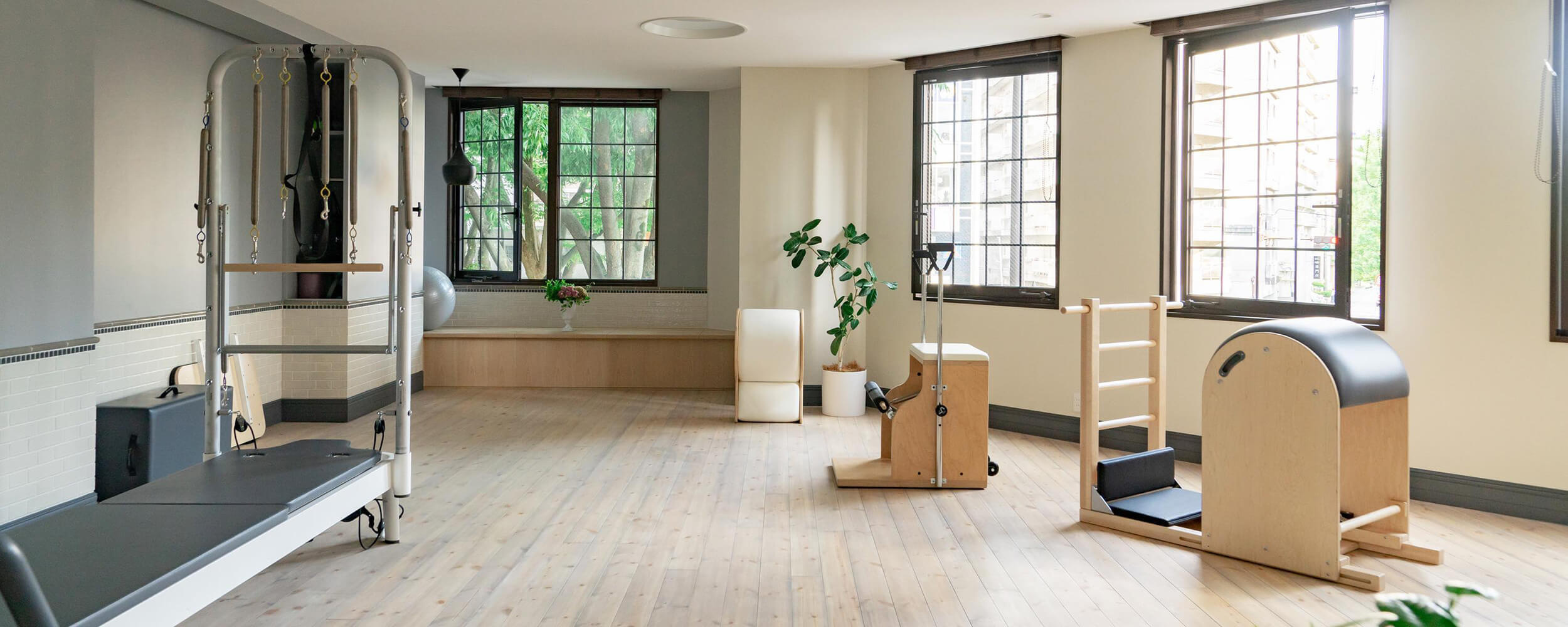 REborn PILATES Salon & School｜仙台のピラティスサロン